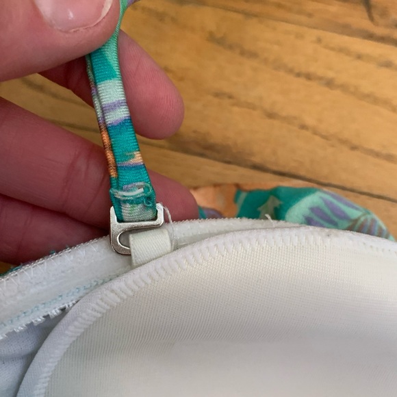 Rip Curl Ruffle Bikini - Picture 7 of 13